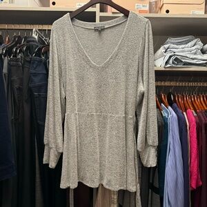 Blouson-Sleeve Belted Tunic - Plus size 18/20 - Gray